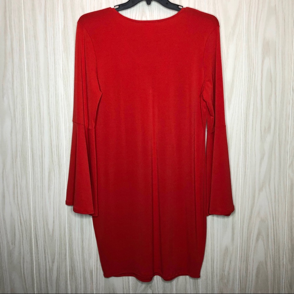 K+ Glam Red Bell Sleeve Bodycon Form Fitting Dress - Picture 4 of 4